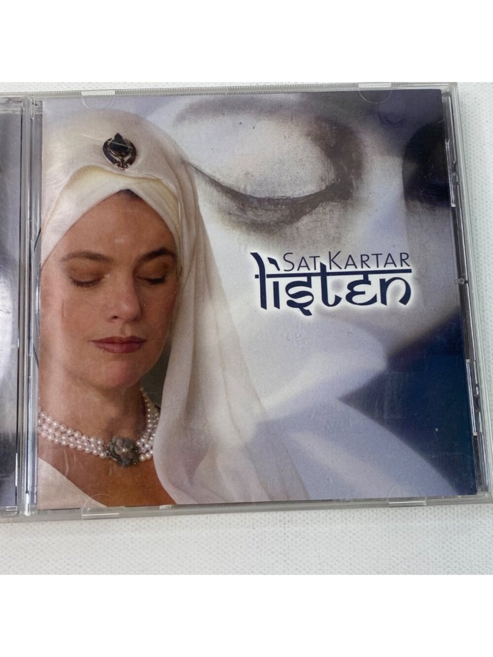 Sat Kartar Listen 2007 CD Spirit Voyage Records World Music Indian Chants & Hymn